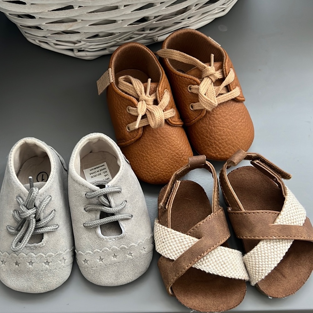 Baby shoes size 1